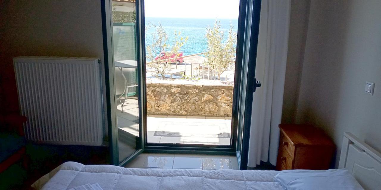 Апарт отель Gorgones, Sea-Front, Great View Кардамили Экстерьер фото