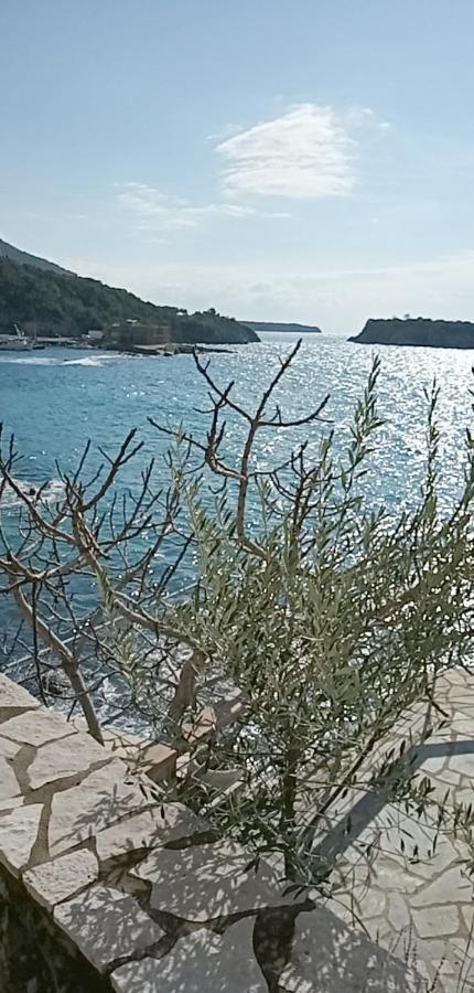Апарт отель Gorgones, Sea-Front, Great View Кардамили Экстерьер фото